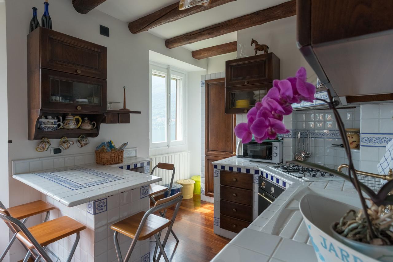 Apartmán Una Terrazza Da Sogno By Rent All Como Carate Urio Exteriér fotografie